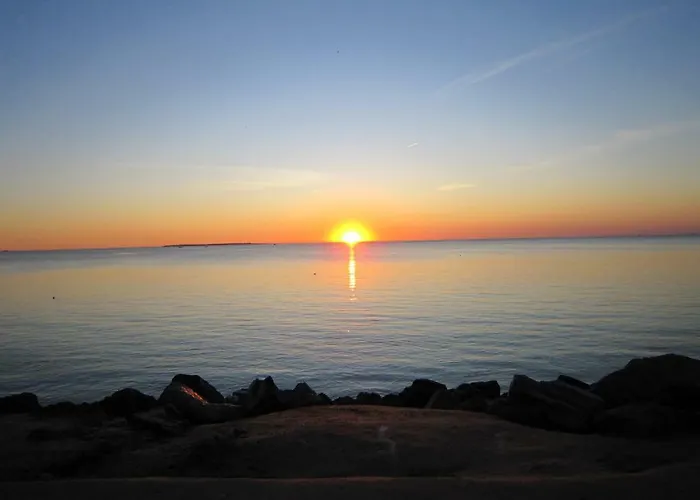 Maison De Charme A La Rochelle Holiday home